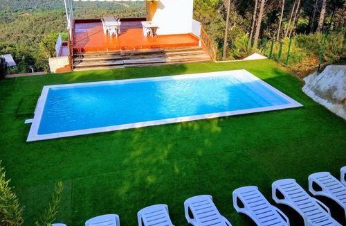 Lloret de Mar Cottage | Private Pool Villa for 12, Only 3.5km from Beach