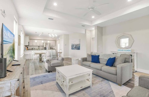 Orange Beach Apartment | Private Pool | Walk to Beach | Coastal Escape