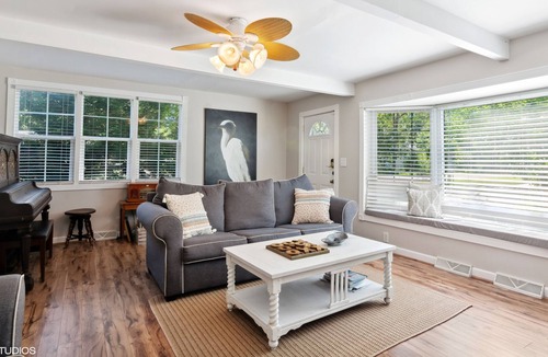 New Buffalo House | Private Poolside Oasis In Downtown New Buffalo