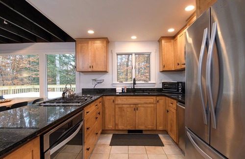 West Hartford House | Private Quechee Lakes Home - Pet Friendly