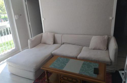 Dijon House | Private Quiet Place