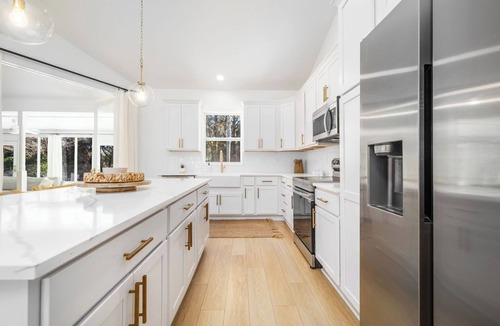 Arlington House | Private, Quiet Pool Retreat Near Mayo, Beaches, & Golf-2550 SF Luxe Stay