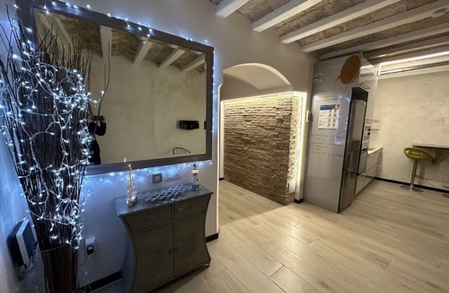 Vilanova I la Geltru Apartment | Private room near bus station and shops