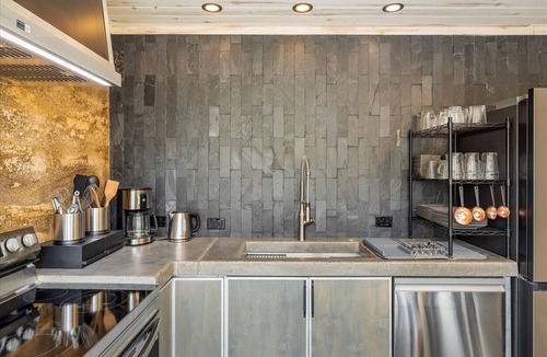 Nederland House | ​Private Rammed Earth Cabin: Soaking Tub & Kitchen
