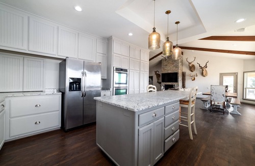 Lampasas House | Private Ranch Getaway Near Lampasas 3BR Lodge Game Room Fishing Wildlife & Views