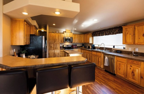 Olney House | Private ranch house on 9 acres that borders State Forest