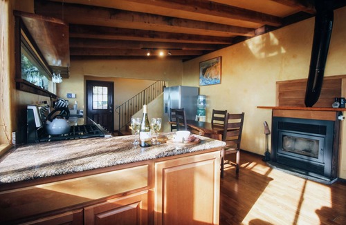 Lucia House | Private Ranch with shared Hot Tub and Infinity Pool