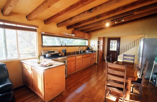 Lucia House | Private Ranch with shared Hot Tub and Infinity Pool