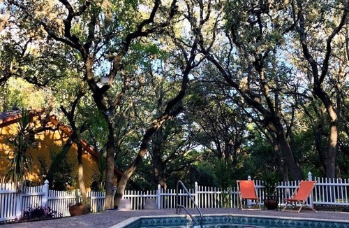 Helotes House | PRIVATE, RELAXING , AND A UNIQUE HOME EXPERIENCE