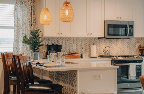 Greenwood Cottage | Private, relaxing, cottage on the lake