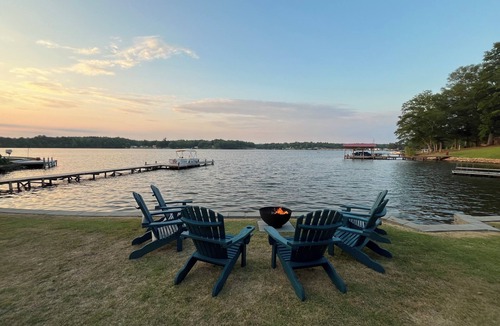 Greenwood Cottage | Private, relaxing, cottage on the lake