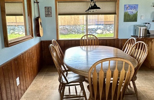 Big Arm House | Private, relaxing, large fenced yard