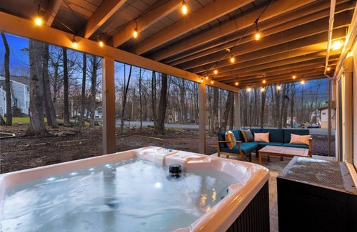 East Stroudsburg House | Private Resort-Style Heated Pool, Hot Tub, Theater