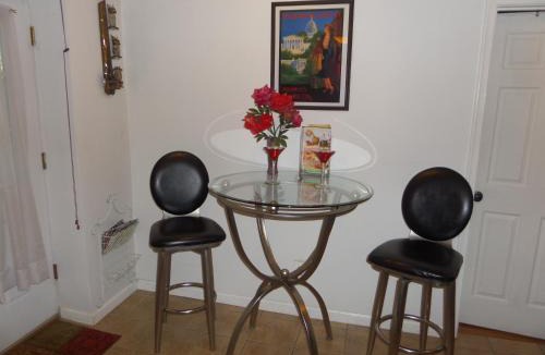 Crestwood Apartment | Private Retreat Apartment in DC