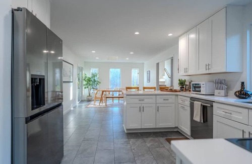 Bahama House | Private Retreat Near Durham | Fire Pit & Grill