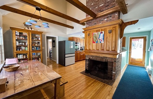 Cape Porpoise House | Private retreat offering multigenerational comfort and tranquil harbor access.