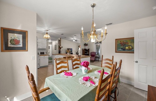 Williston Highlands House | Private Retreat w/Golf Views – Quiet & Peaceful