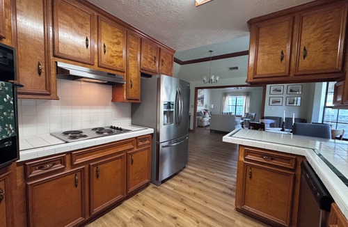 Blanchard House | Private Retreat with direct access to Lake Livingston