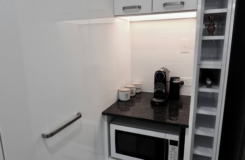 Tweed Heads West House | Private Riverfront Oasis with Swim Up Bar