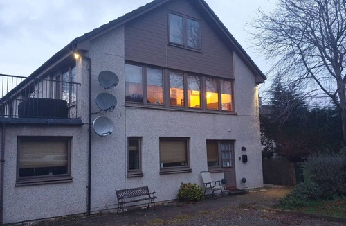 Lewiston Apartment | Private Riverside Balcony Apartment with a great view