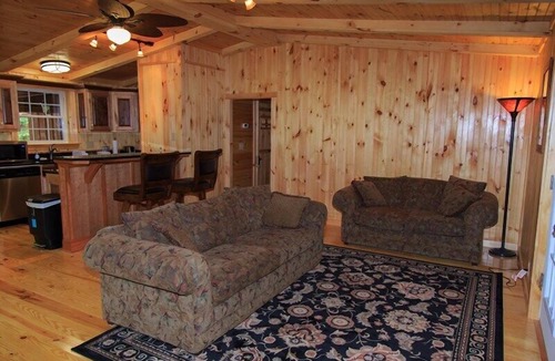Pickens Cabin | Private Romantic Mountain Getaway