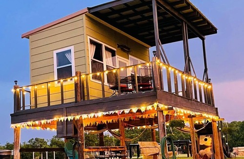 South Bend Cabin | Private Romantic River Front Hideaway with Cabin and RV Hookups