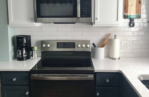 Rockport Apartment | Private Rooftop Deck & Apartment with water views. Close to the train to Salem!