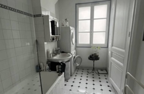 Clignancourt Resort | Private room ∙ 1 guest