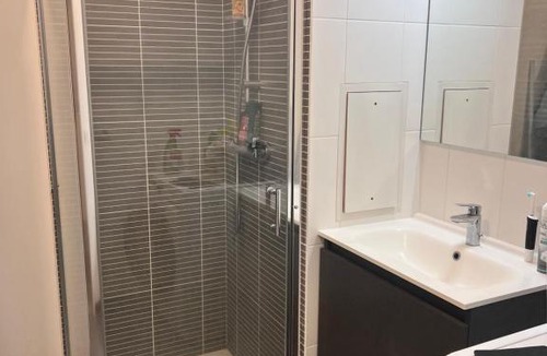 Sartrouville House | Private room 25 minutes from « la Défense »