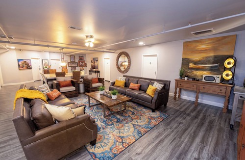 Seneca Hotel | Private Room #3