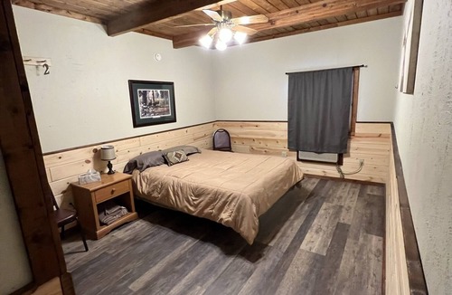 Sundance Bed & Breakfast | Private Room #5 at The Lodge at Devils Tower