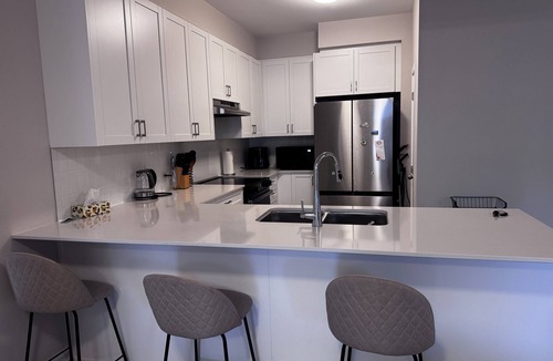 Ottawa Division House | Private Room & Bath with dedicated Workspace in Barrhaven, Ottawa
