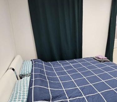 Ealing Common House | Private Room Direct Travel Heathrow & Central Ldn