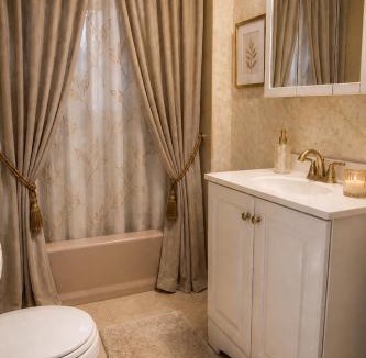 Fall River House | Private Room Fall River MA