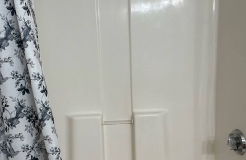 Medford Apartment | Private room for ONLY female