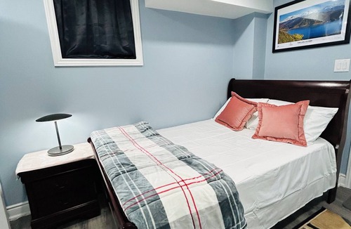 Mount Pleasant House | private room for your stay
