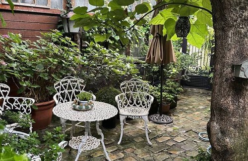 15th Arrondissement Resort | Private room ∙ 1 guest