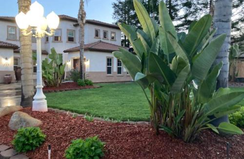 Tulare House | Private room-Ideal for working professionals-