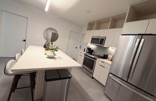 West End Apartment | Private room in a central location in Downtown Austin
