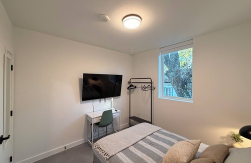 West End Apartment | Private room in a central location in Downtown Austin