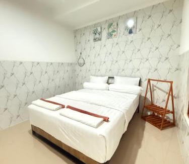 Renon House | Private Room In Bali 10Mints To Sanur Beach