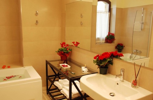 Arbizu Hotel | Private room in charming rural hotel 2