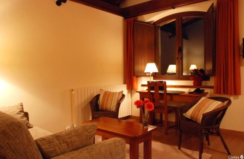 Arbizu Hotel | Private room in charming rural hotel 10