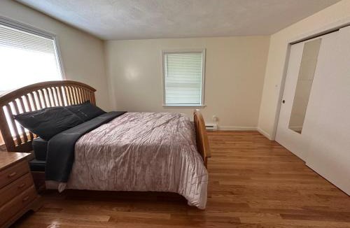 Melrose House | Private Room in Melrose