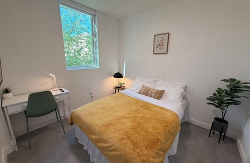 West End Apartment | Private Room in Shared Home – Downtown Austin Nueces St