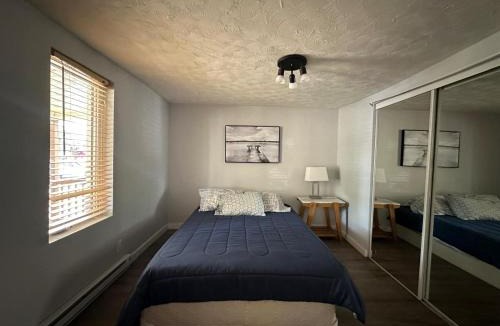 Moncton House | Private Room Lakeview House- Westmount