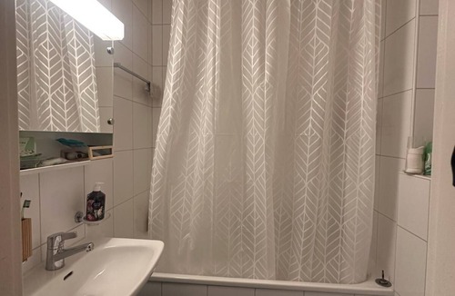 Villette Bed & Breakfast | Private room Lausanne