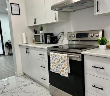 Malton House | Private Room Near Airport K3