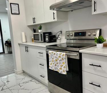 Malton House | Private Room Near Airport K5