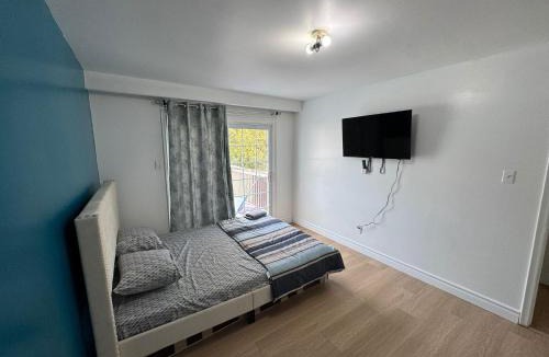 Malton House | Private Room Near Airport D12